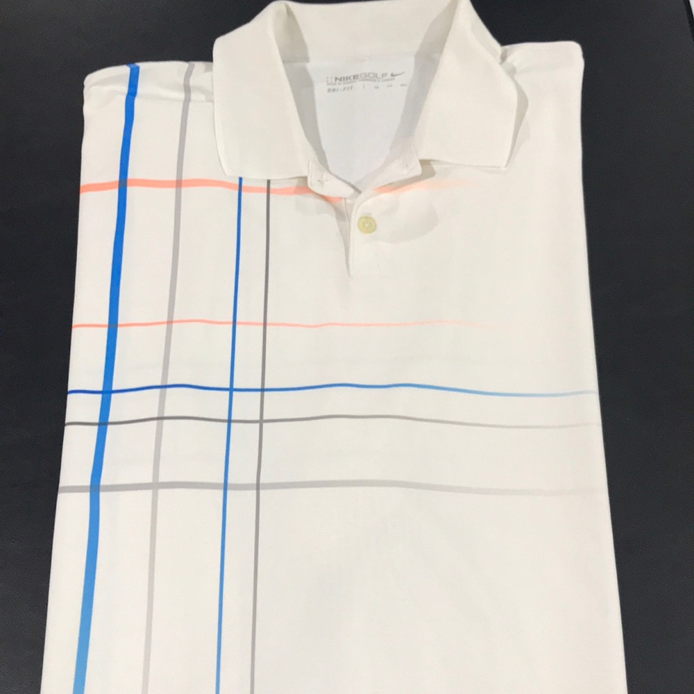 Golf enthusiasts polo
